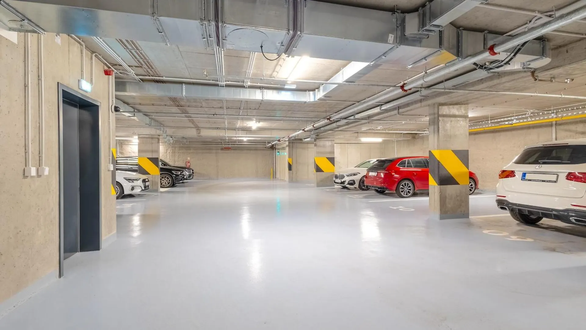 Stylish Apartment - Free Parking, Cinema, By Gravity Prague