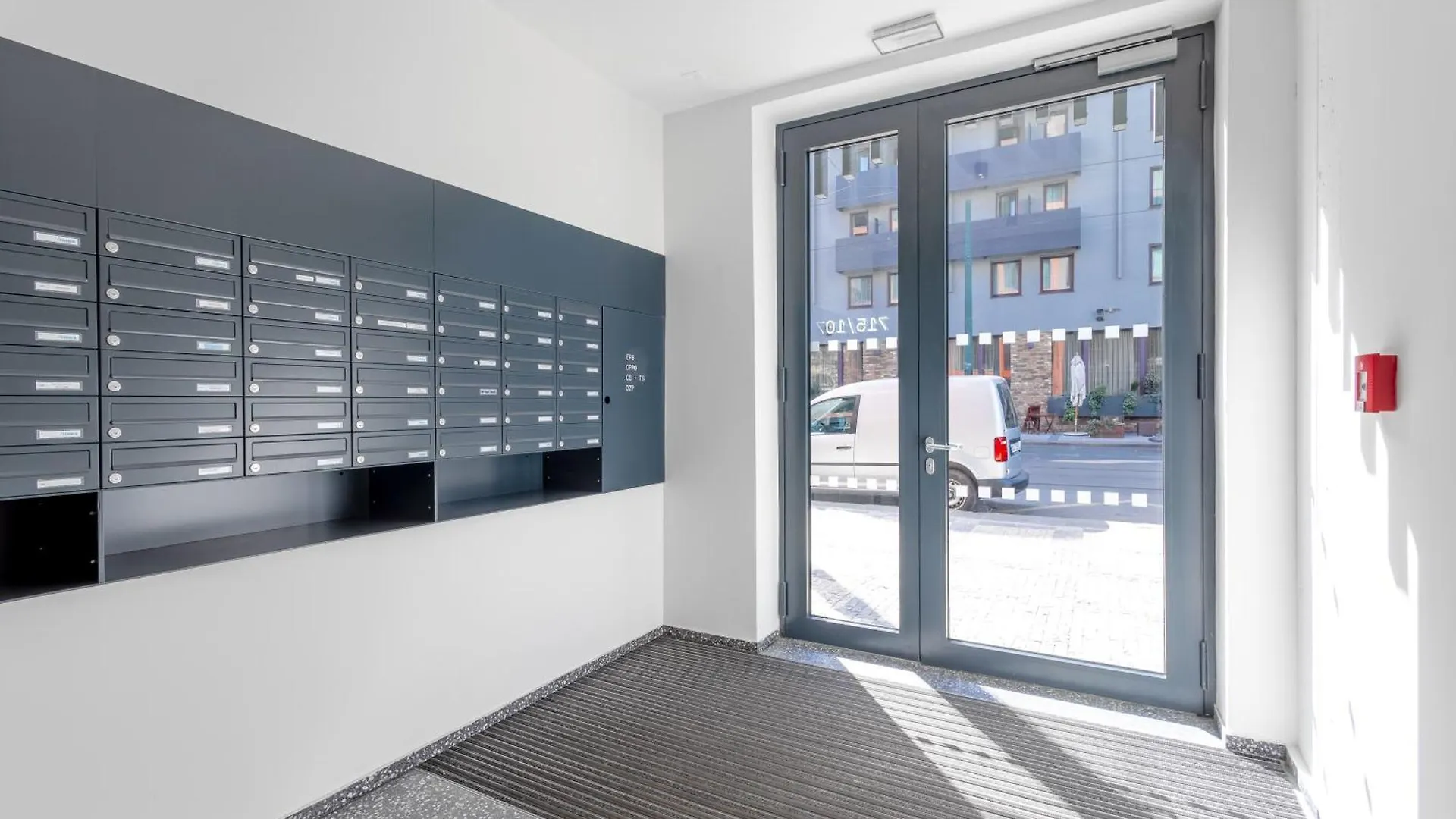 Stylish Apartment - Free Parking, Cinema, By Gravity Prague Czech Republic