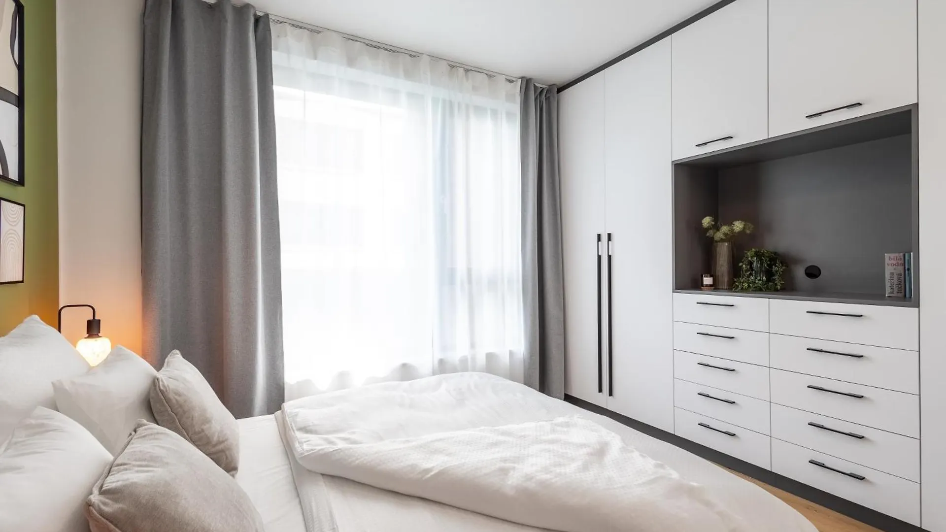 Stylish Apartment - Free Parking, Cinema, By Gravity Prague Czech Republic